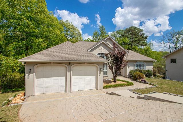 13801 St Michael Drive, Little Rock, AR 72211