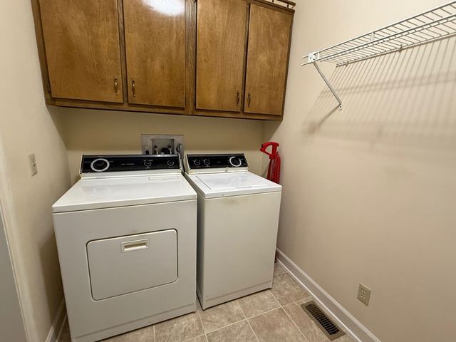 2627 Oak Ridge Drive, Rocky Face, GA 30740