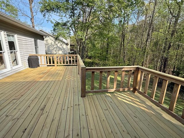 2627 Oak Ridge Drive, Rocky Face, GA 30740