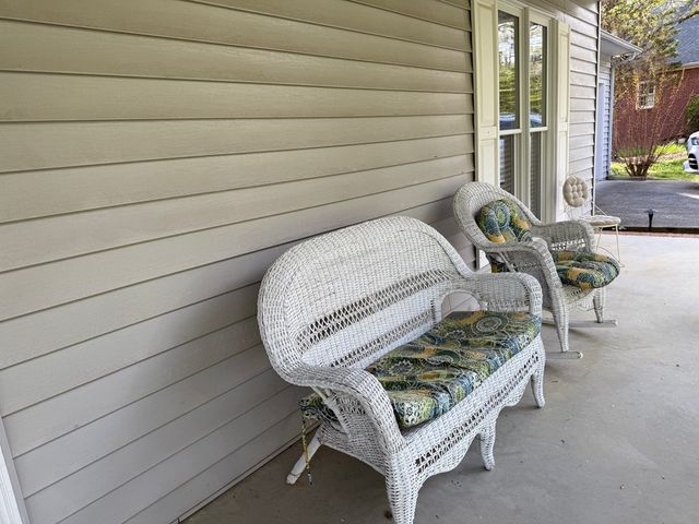 2627 Oak Ridge Drive, Rocky Face, GA 30740