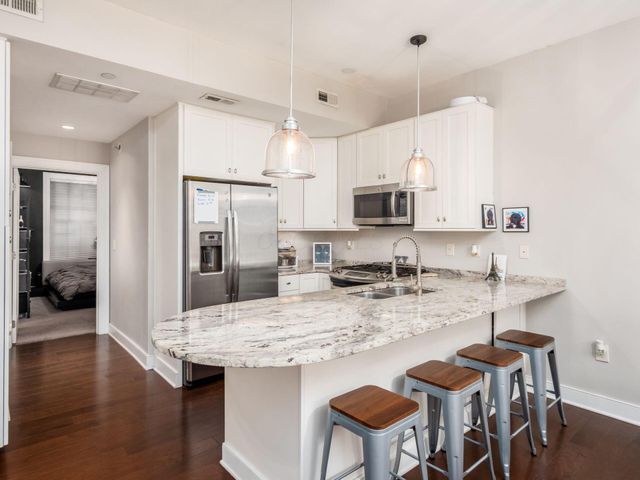 284 E Gay Street, G35, Columbus, OH 43215