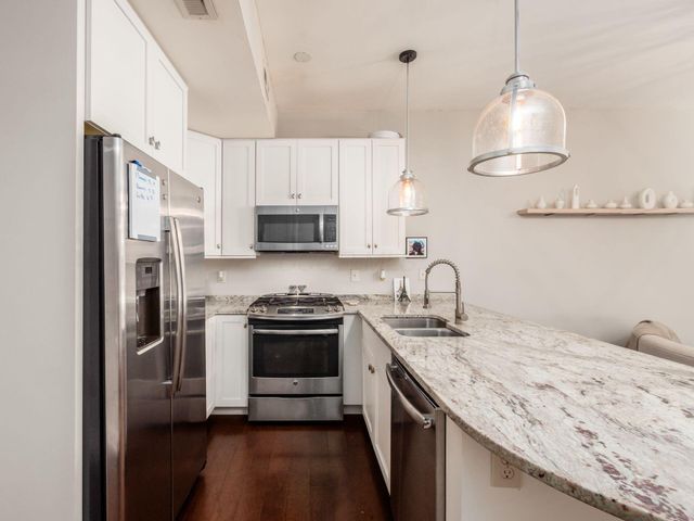 284 E Gay Street, G35, Columbus, OH 43215