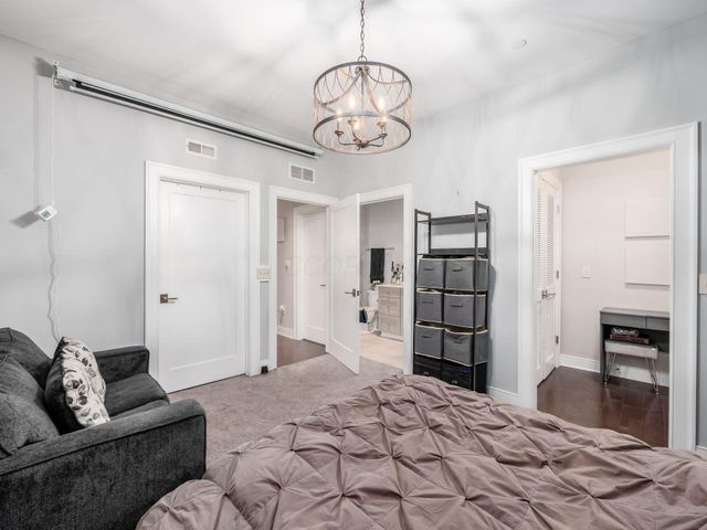 284 E Gay Street, G35, Columbus, OH 43215