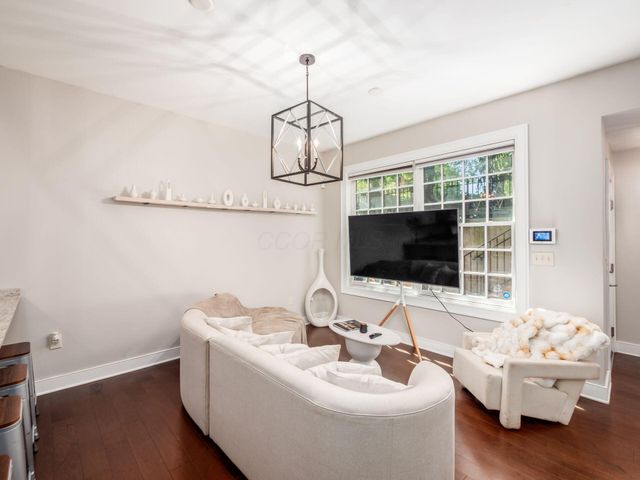 284 E Gay Street, G35, Columbus, OH 43215