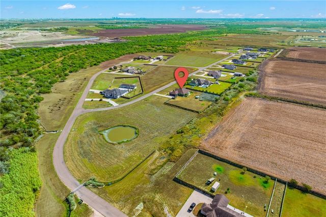 6718 Wesley Way, Corpus Christi, TX 78415