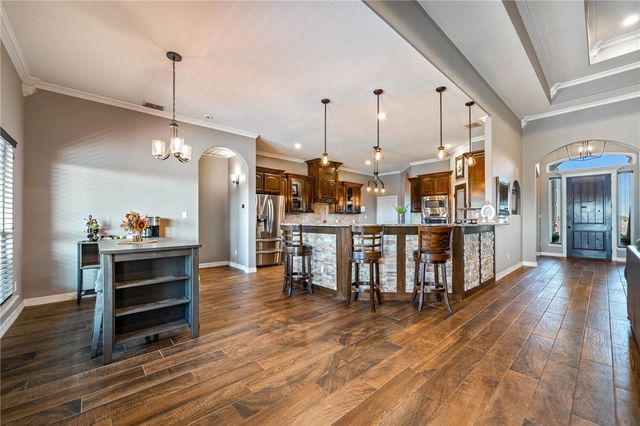6718 Wesley Way, Corpus Christi, TX 78415