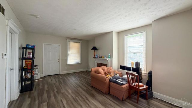 275 Mccormick Place, Cincinnati, OH 45219