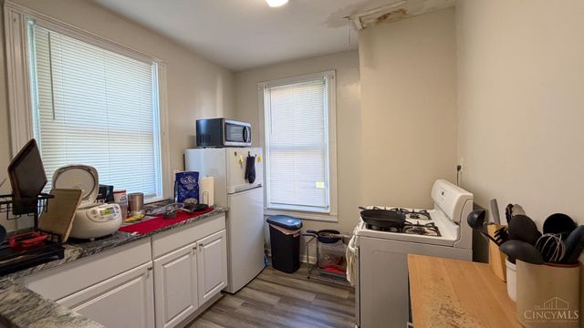275 Mccormick Place, Cincinnati, OH 45219