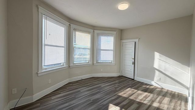 275 Mccormick Place, Cincinnati, OH 45219