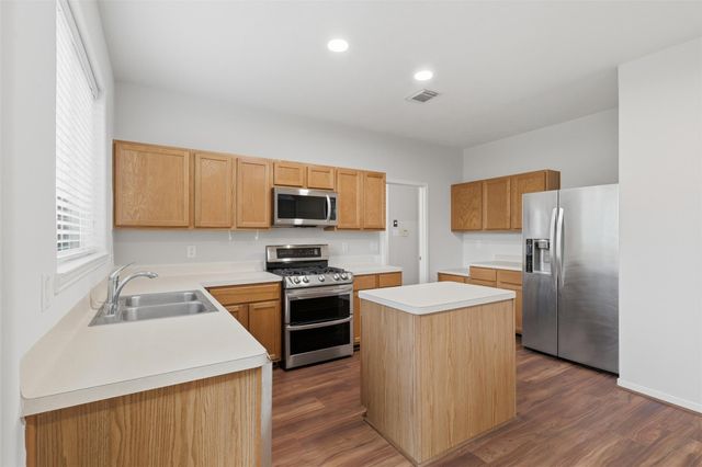 723 Slate Valley Lane, Spring, TX 77373