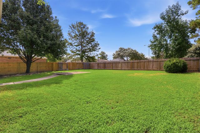 723 Slate Valley Lane, Spring, TX 77373
