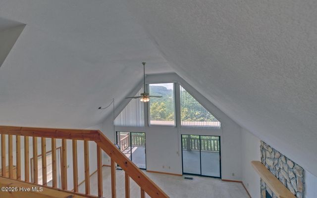 215 Black Bear Ridge, Murphy, NC 28906