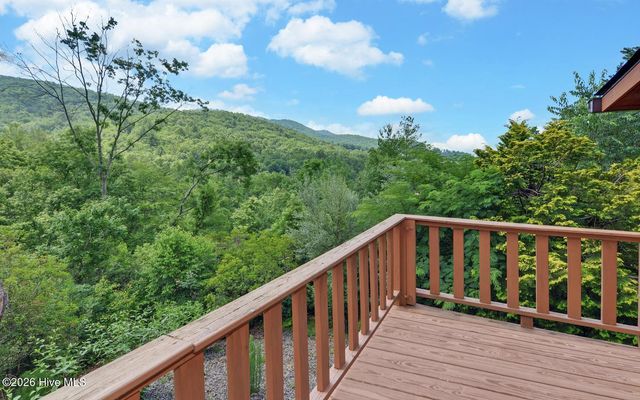 215 Black Bear Ridge, Murphy, NC 28906
