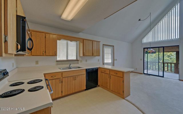 215 Black Bear Ridge, Murphy, NC 28906