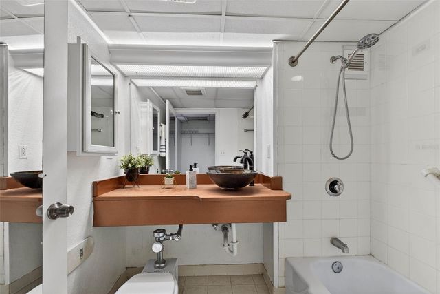 151 E WASHINGTON STREET 408, Orlando, FL 32801