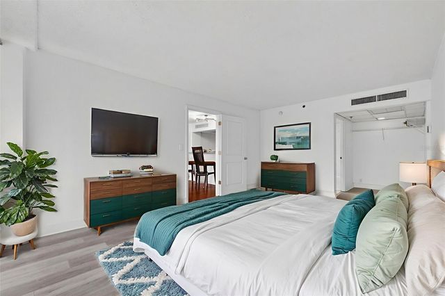 151 E WASHINGTON STREET 408, Orlando, FL 32801