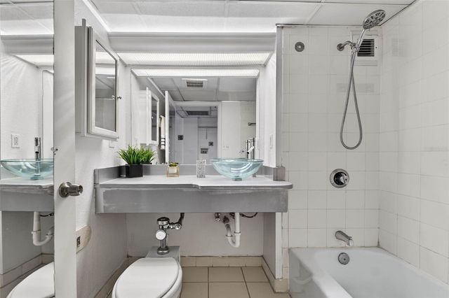 151 E WASHINGTON STREET 408, Orlando, FL 32801