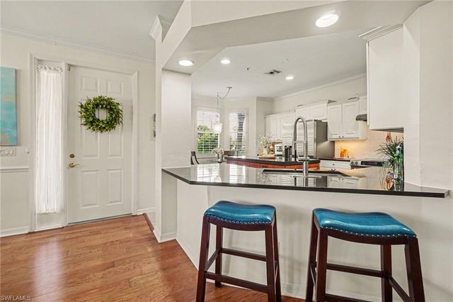 5015 Marina Cove DR 103, Naples, FL 34112