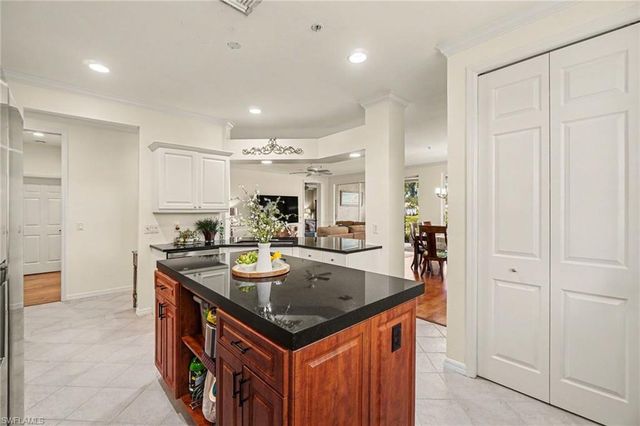 5015 Marina Cove DR 103, Naples, FL 34112