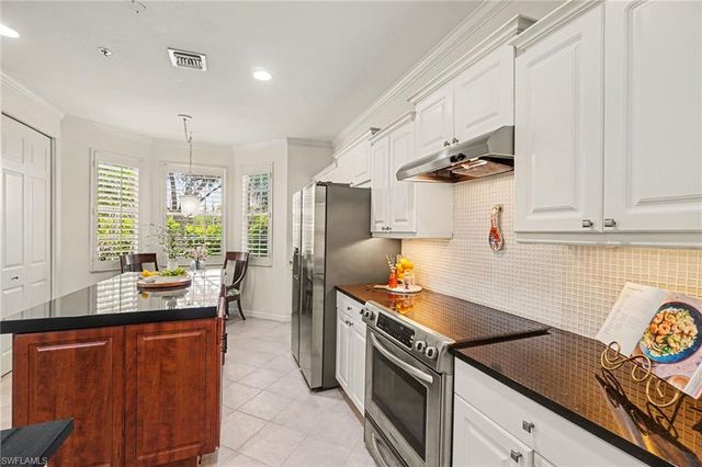 5015 Marina Cove DR 103, Naples, FL 34112