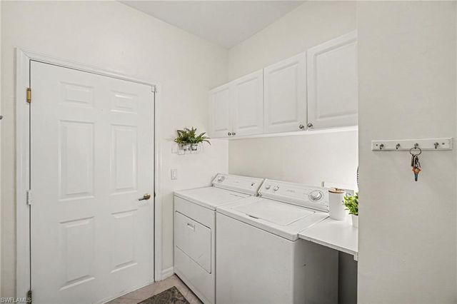 5015 Marina Cove DR 103, Naples, FL 34112