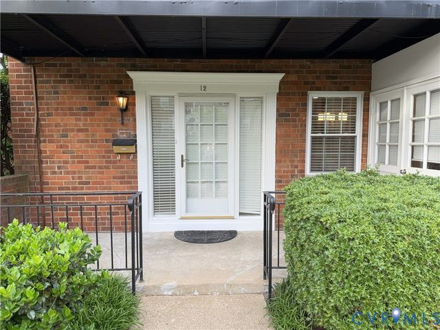 12 Red Fox Ln, Henrico, VA 23228
