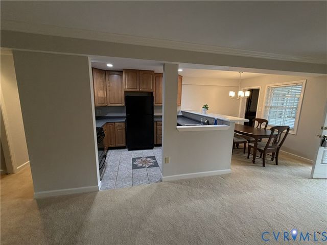12 Red Fox Ln, Henrico, VA 23228