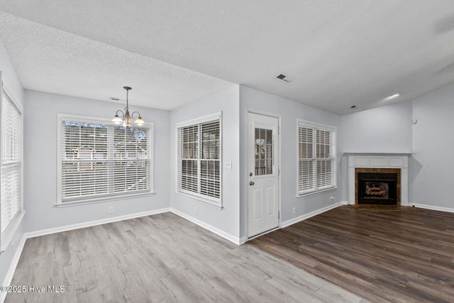 104 Londonberry Lane, Jacksonville, NC 28540