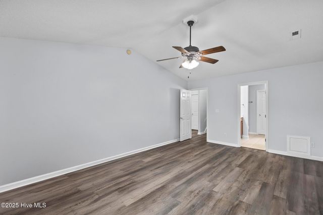 104 Londonberry Lane, Jacksonville, NC 28540