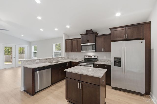 5093 Carley Ct, Milton, FL 32583