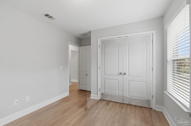 5093 Carley Ct, Milton, FL 32583