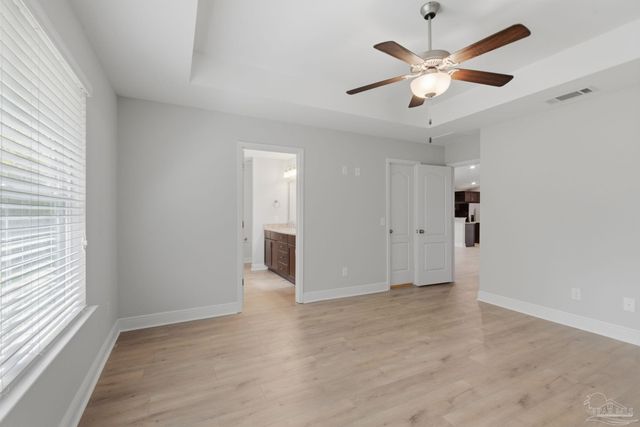 5093 Carley Ct, Milton, FL 32583