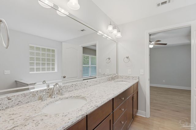 5093 Carley Ct, Milton, FL 32583