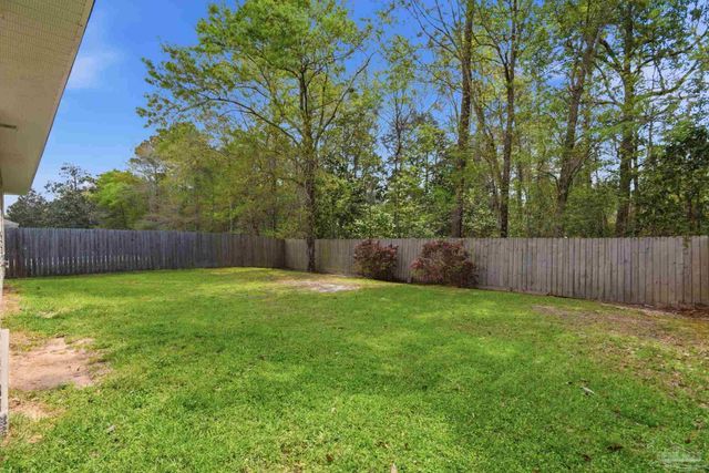 5093 Carley Ct, Milton, FL 32583