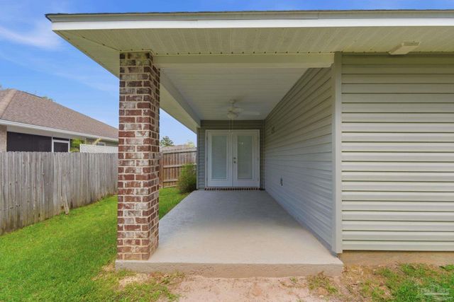 5093 Carley Ct, Milton, FL 32583