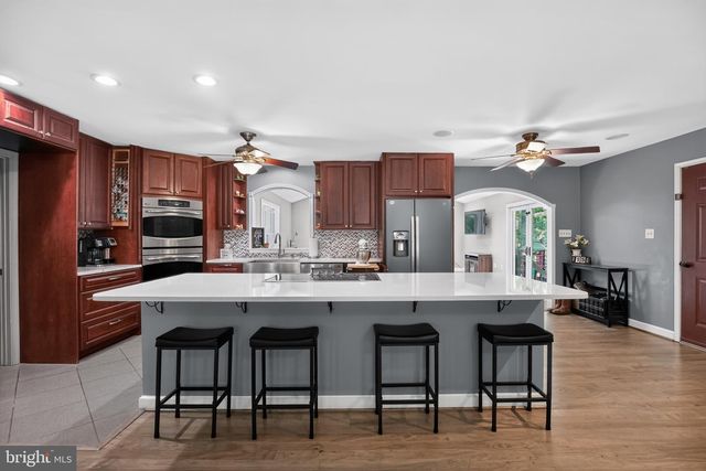 9487 CANARY DR, Bel Alton, MD 20611