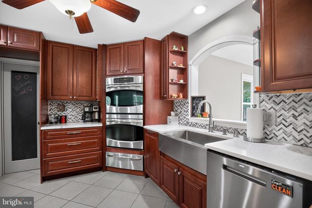 9487 CANARY DR, Bel Alton, MD 20611