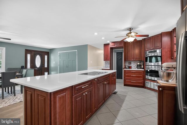 9487 CANARY DR, Bel Alton, MD 20611