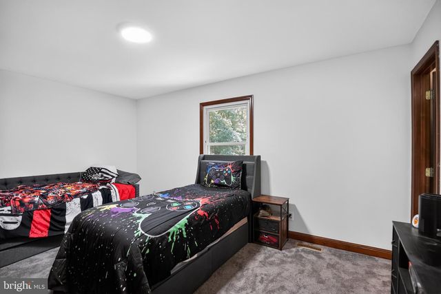9487 CANARY DR, Bel Alton, MD 20611