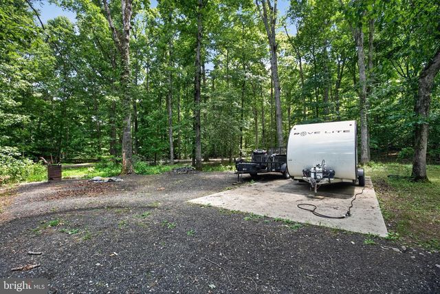 9487 CANARY DR, Bel Alton, MD 20611