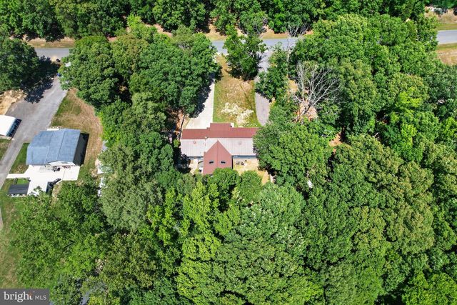 9487 CANARY DR, Bel Alton, MD 20611
