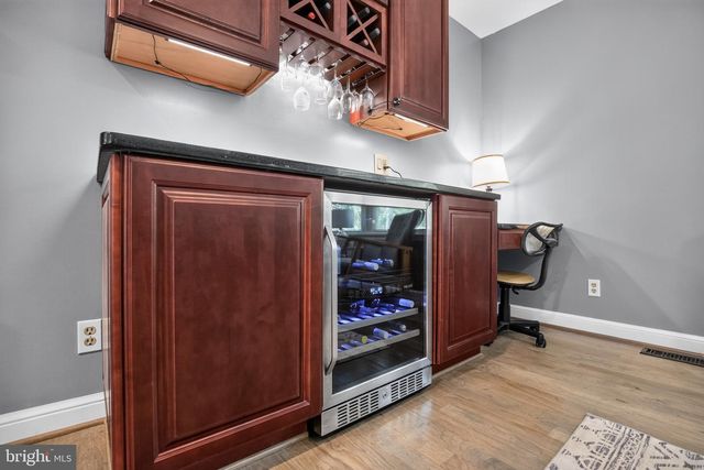 9487 CANARY DR, Bel Alton, MD 20611