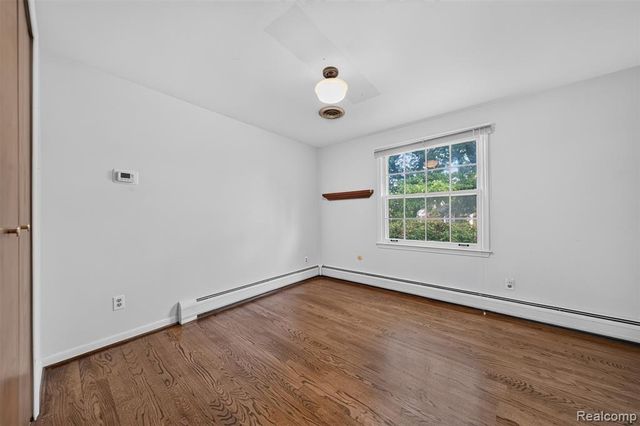 6611 Cottonwood Knoll Court, West Bloomfield, MI 48322