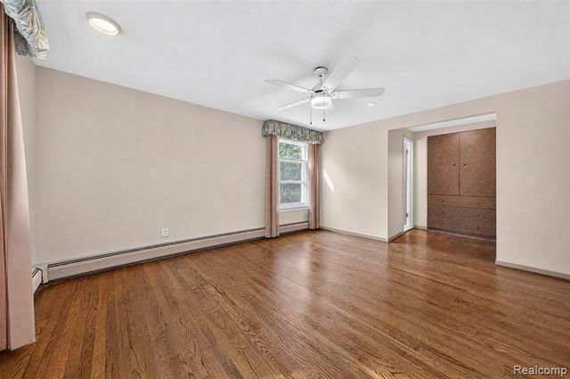 6611 Cottonwood Knoll Court, West Bloomfield, MI 48322