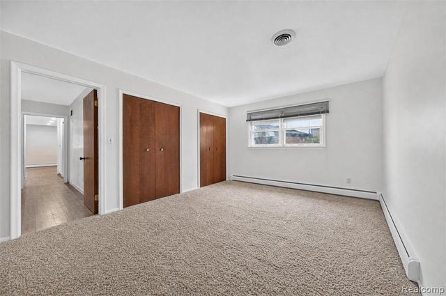 6611 Cottonwood Knoll Court, West Bloomfield, MI 48322