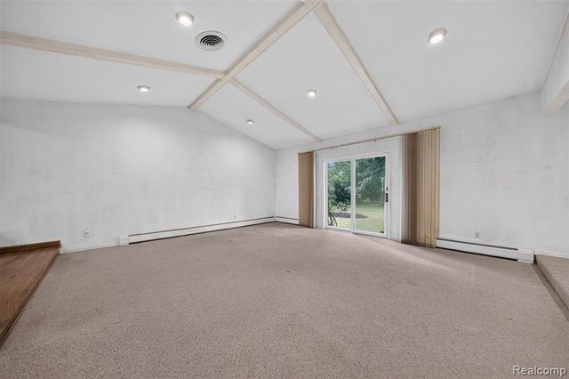 6611 Cottonwood Knoll Court, West Bloomfield, MI 48322