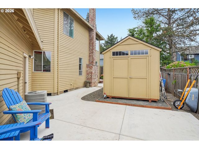 2133 Ne 166TH Dr, Portland, OR 97230