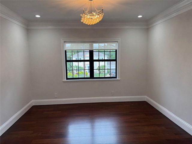 420 S ROYAL POINCIANA DRIVE, Tampa, FL 33609