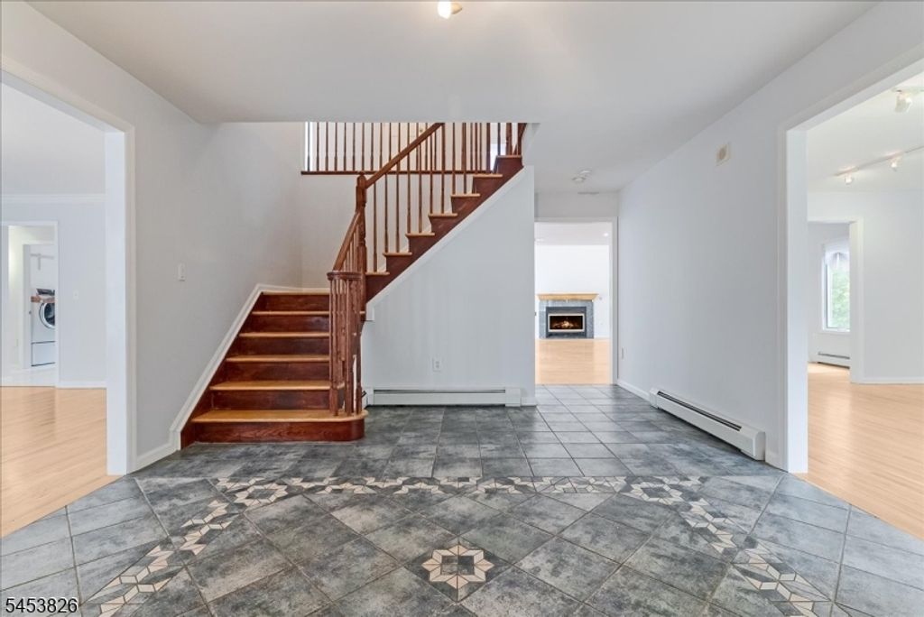 1460 Alps Rd, Wayne Twp., NJ 07470 — photo 5