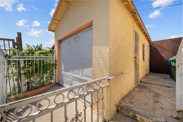451 E 111th, Los Angeles, CA 90061